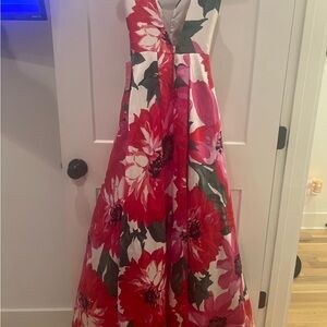 Floral Prom Dress Formal Gown Dress NEW Size 0